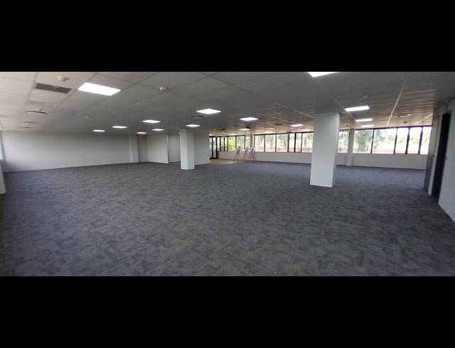 394M² OFFICE TO LET IN WOODMEAD